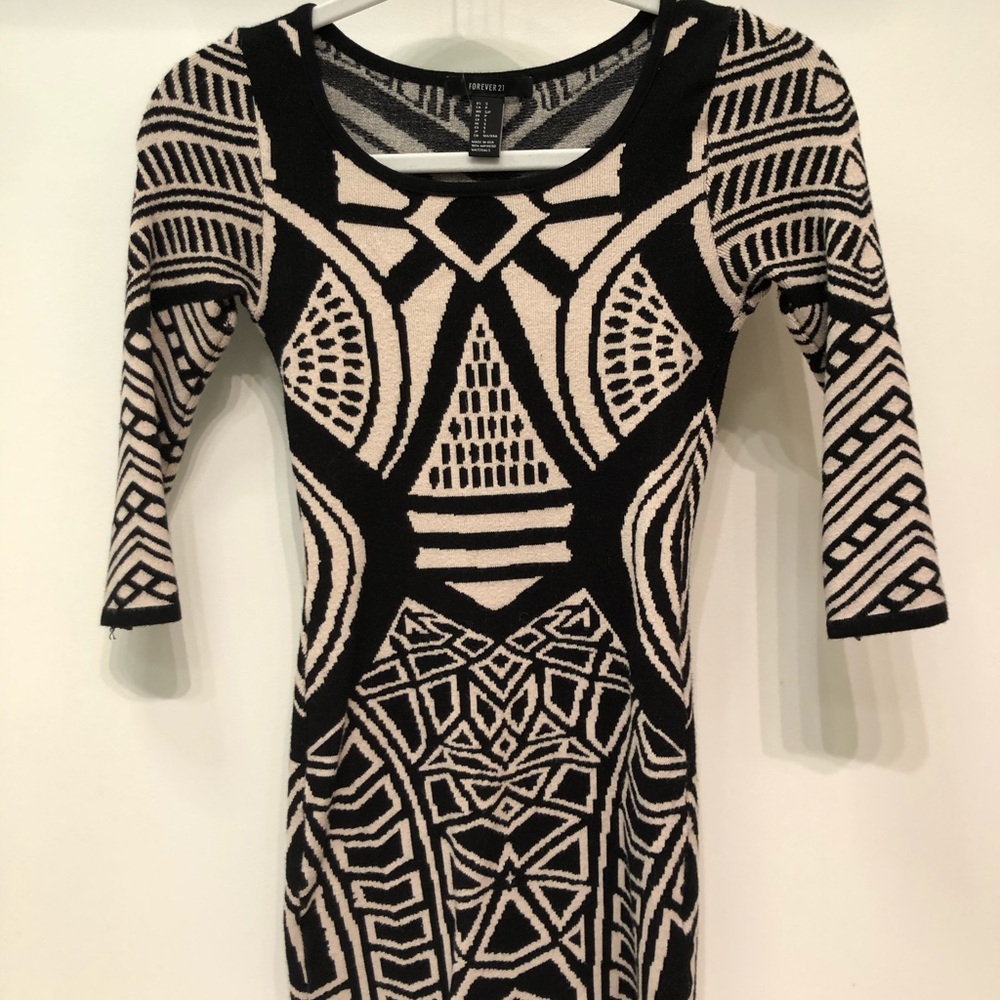Geo Pattern Mini Dress - Picture 2 of 3